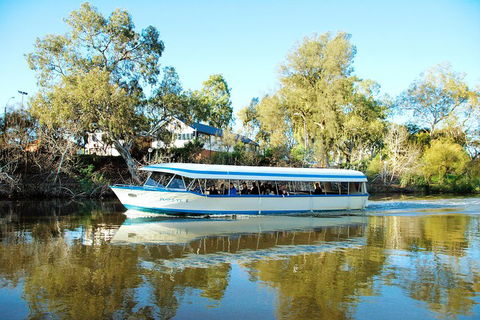 Torrens River Cruise In Adelaide - Perths Hotel 3